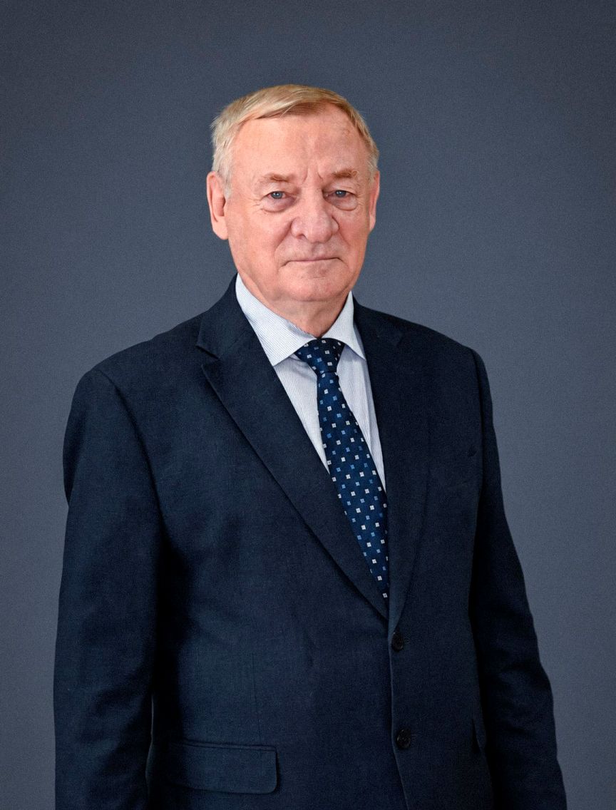 Пятков Сергей Григорьевич