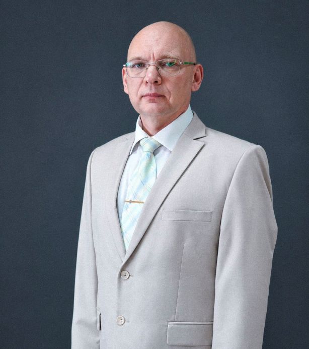 Лапшин Валерий Федорович